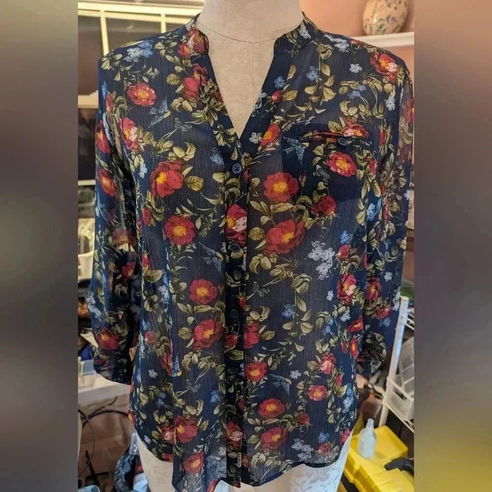 Kut from the cloth Women's Blouse Sizes L